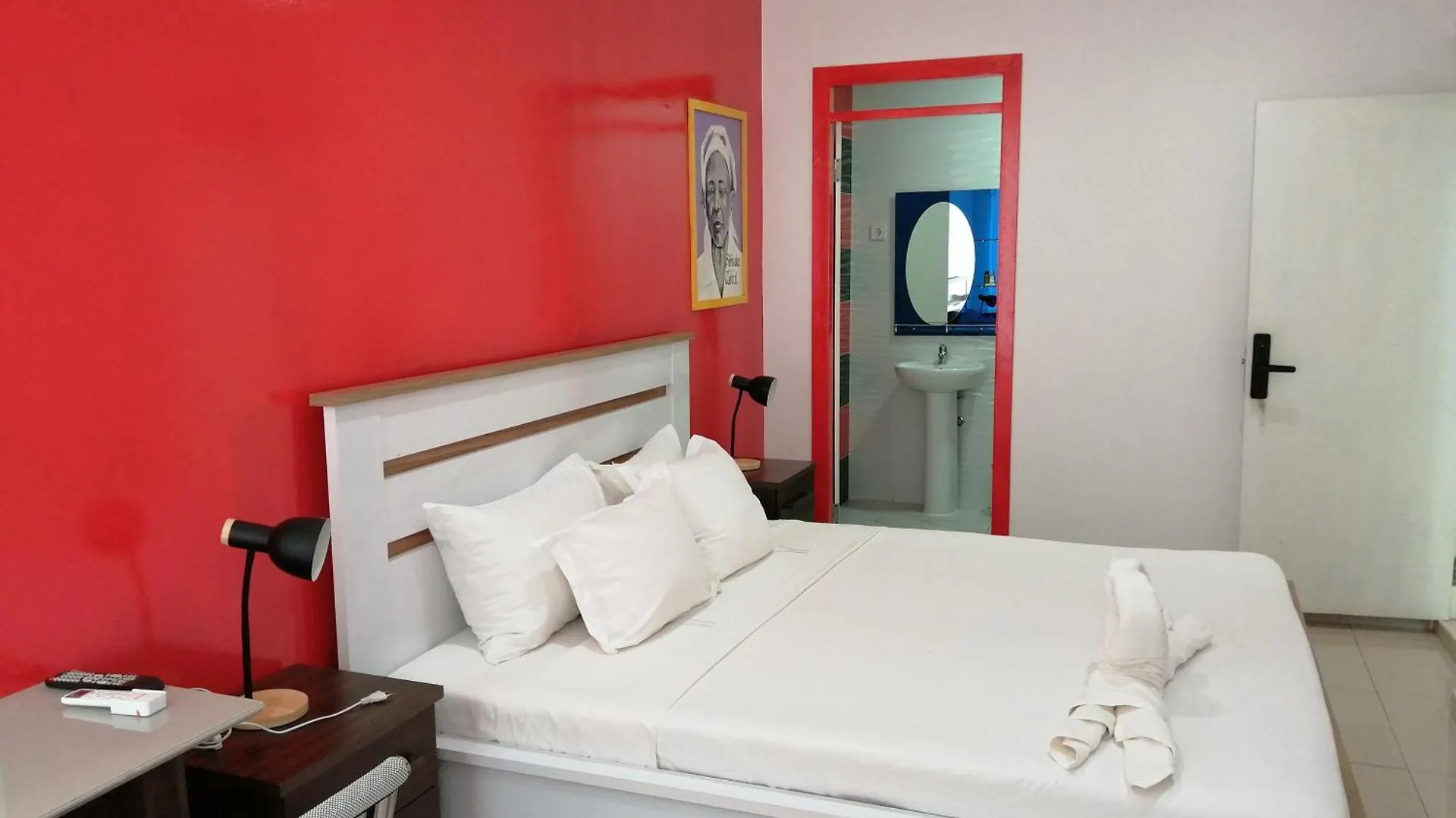 Residencia Principal Hotell Tarrafal  0*, Tarrafal (Santiago)